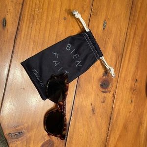 Ladies sunglasses from Madewell